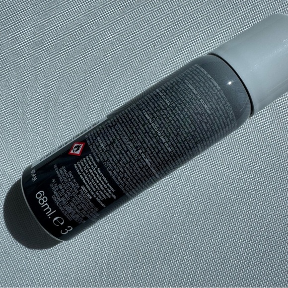 NWT Unite U:DRY High Dry Shampoo - Picture 3 of 3